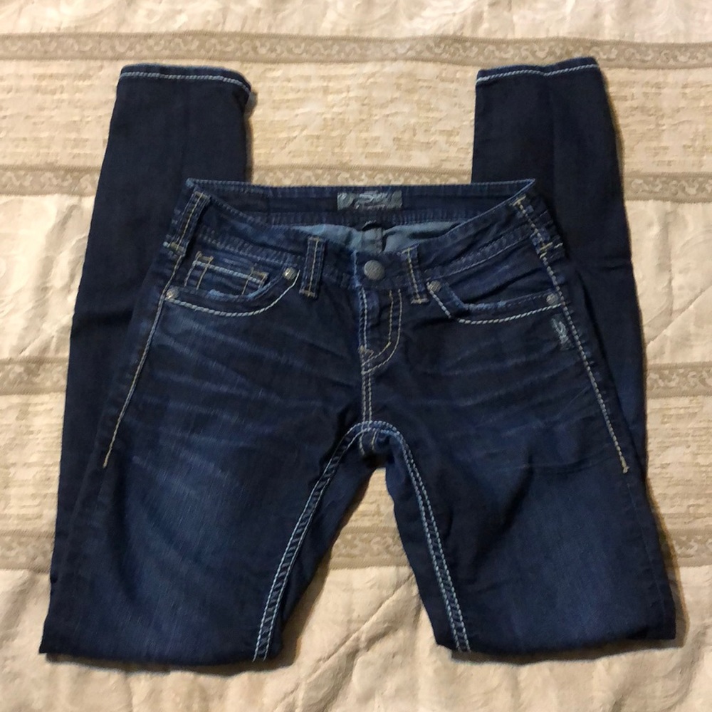Silver Jeans - Picture 2 of 7